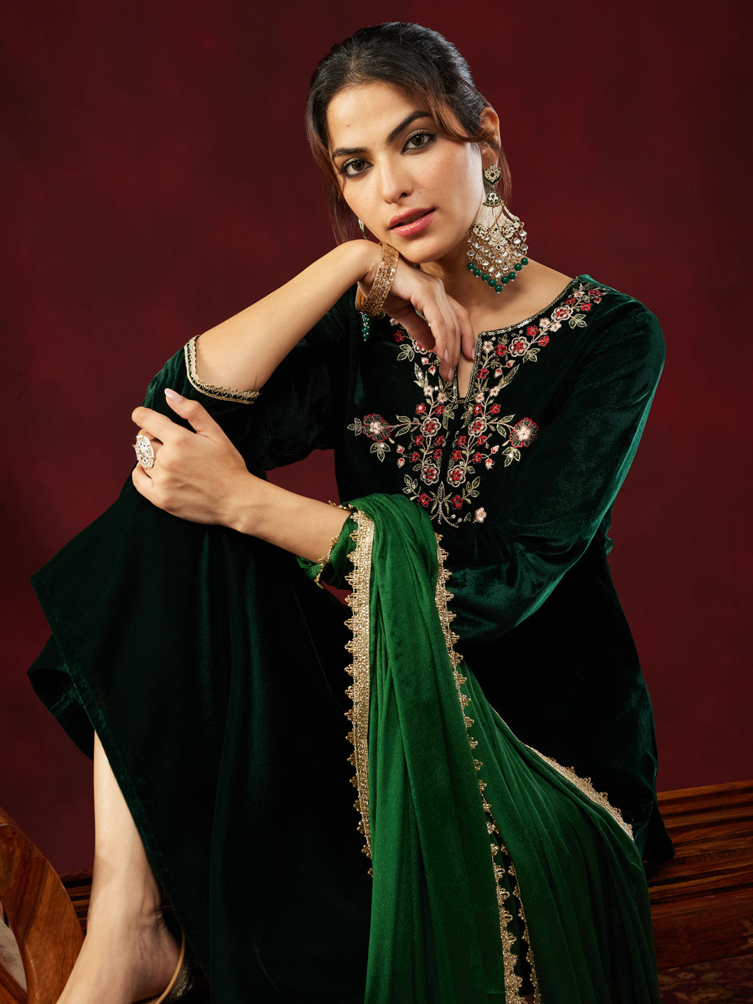 Naari By Shree Women's Bottle Green Velvet Yoke Embroidered Straight Kurta Set