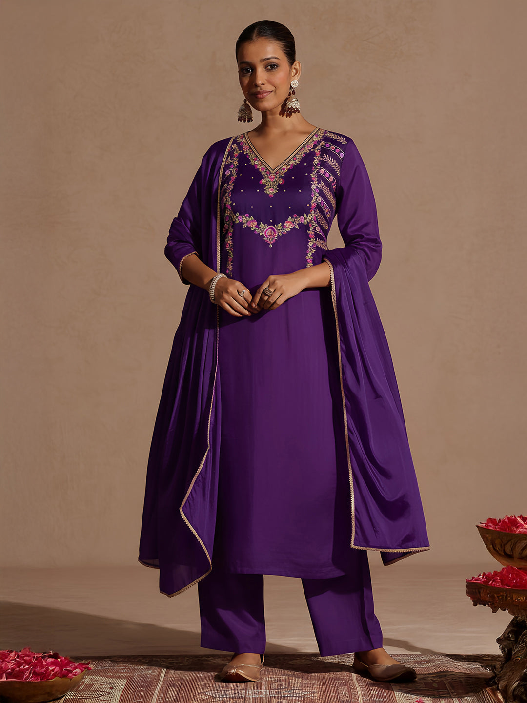 Naari By Shree Women's Purple Silk Blend Embroidered Straight Kurta Set