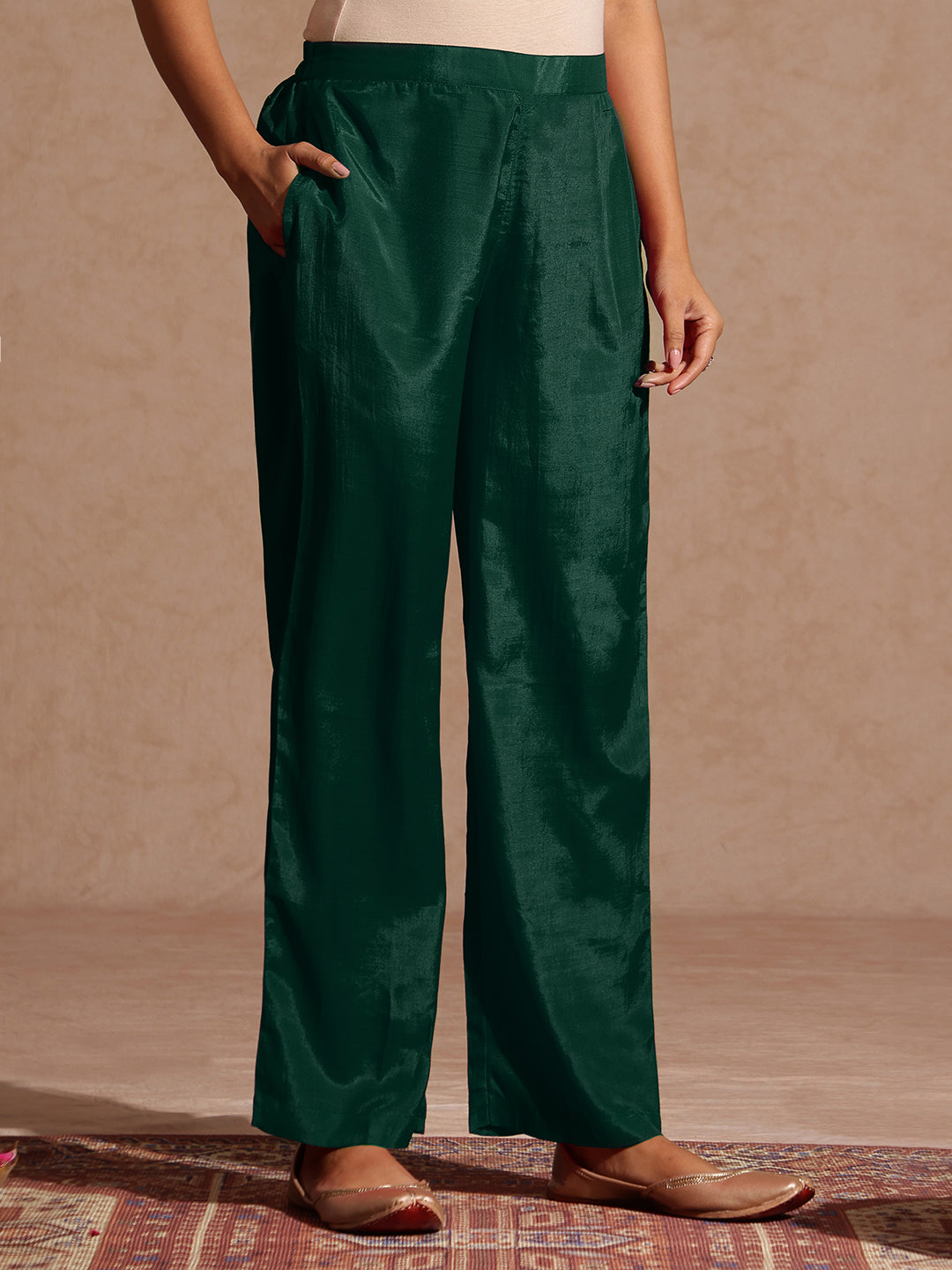 Naari By Shree Women's Bottle Green Silk Blend Zari Embroidered Straight Kurta Set