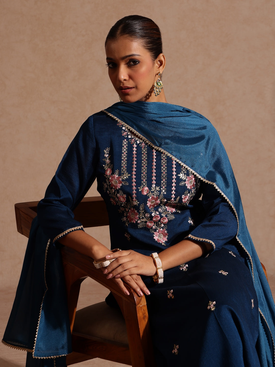 Naari By Shree Women's Teal Blue Silk Blend Embroidered Straight Kurta Set