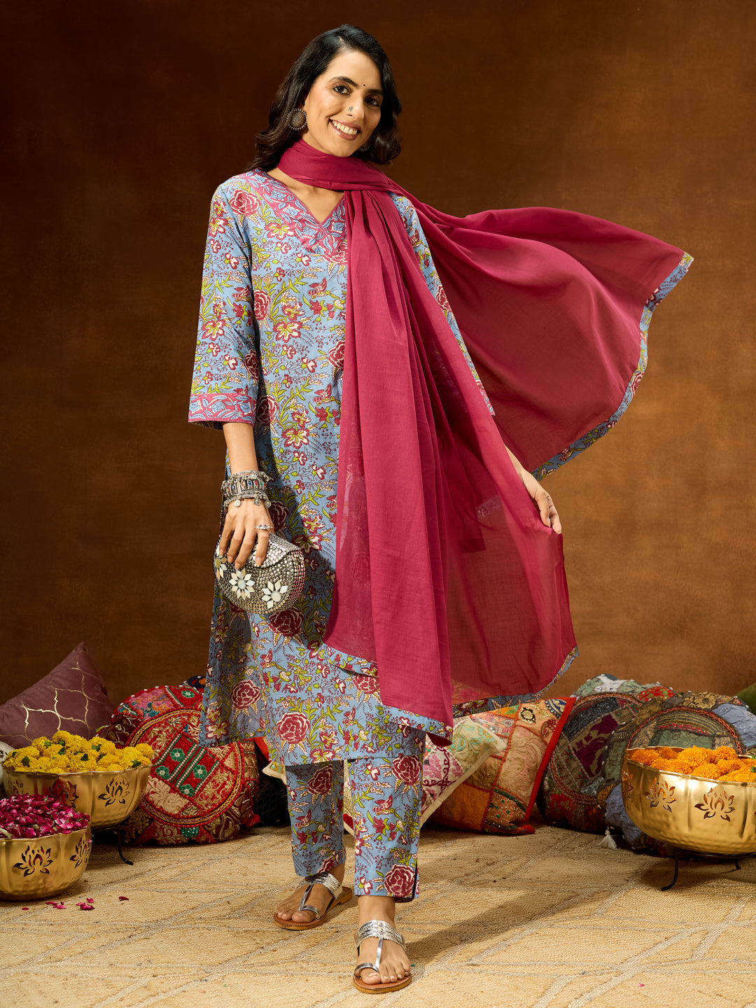 Naari By Shree Women's Blue Pure Cotton Floral Printed Straight Kurta Set