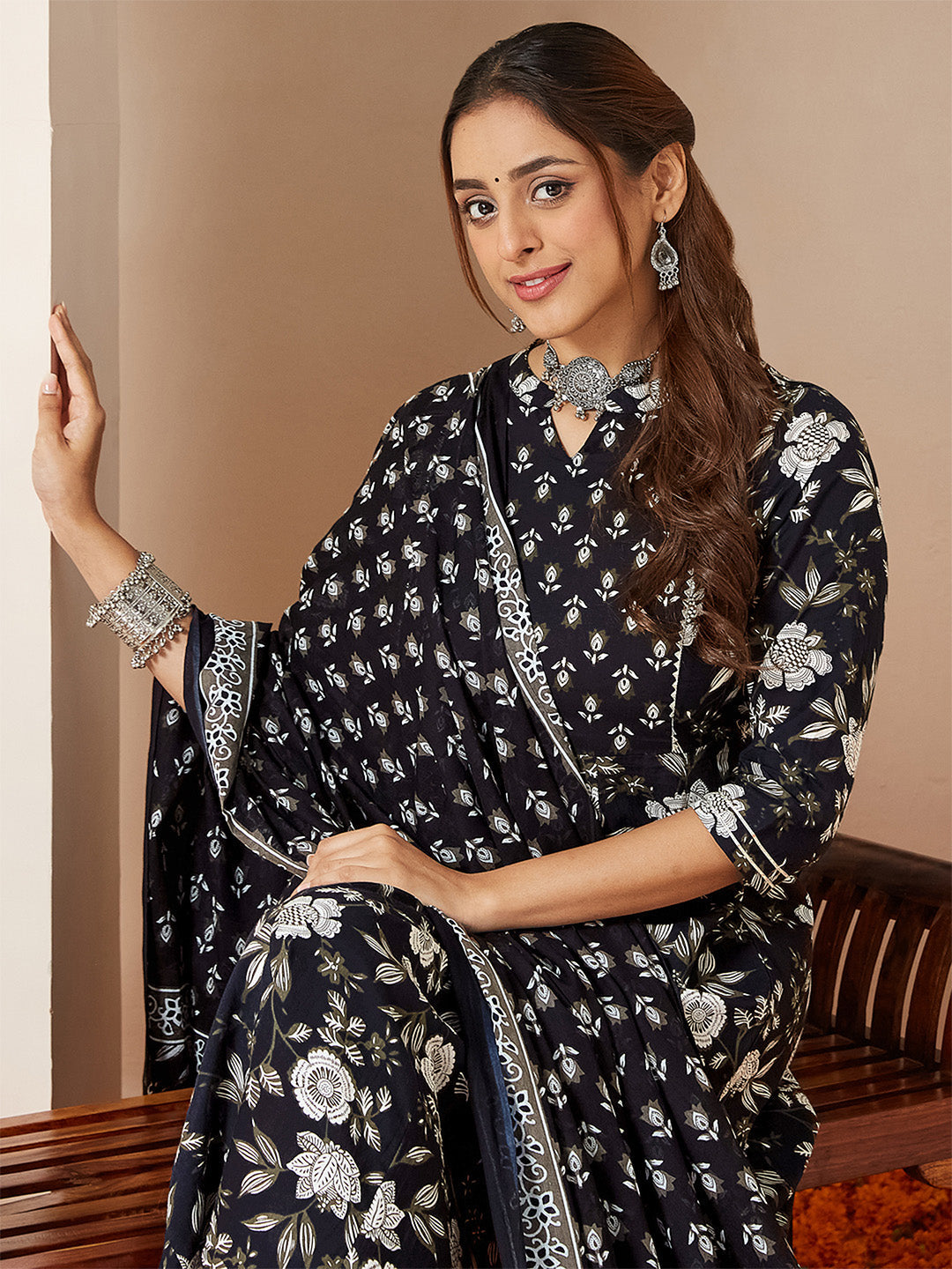 Naari By Shree Women's Black Pure Cotton Floral Printed Anarkali Kurta Set