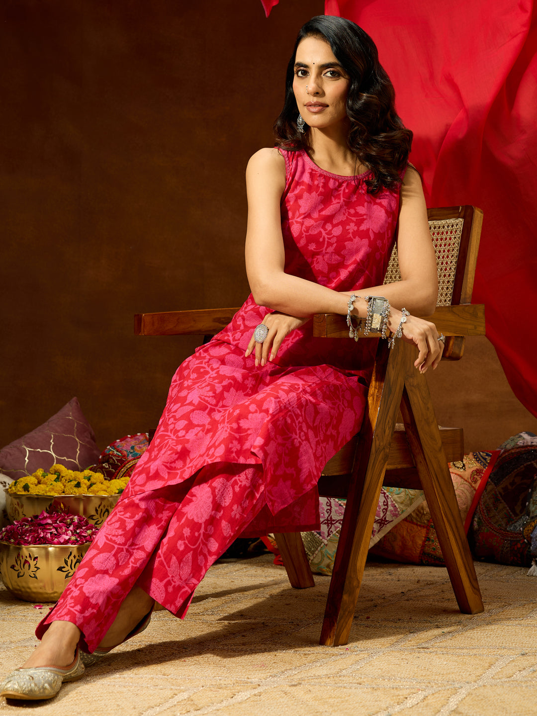 Naari By Shree Women's Pink Pure Cotton Floral Printed Straight Kurta Set