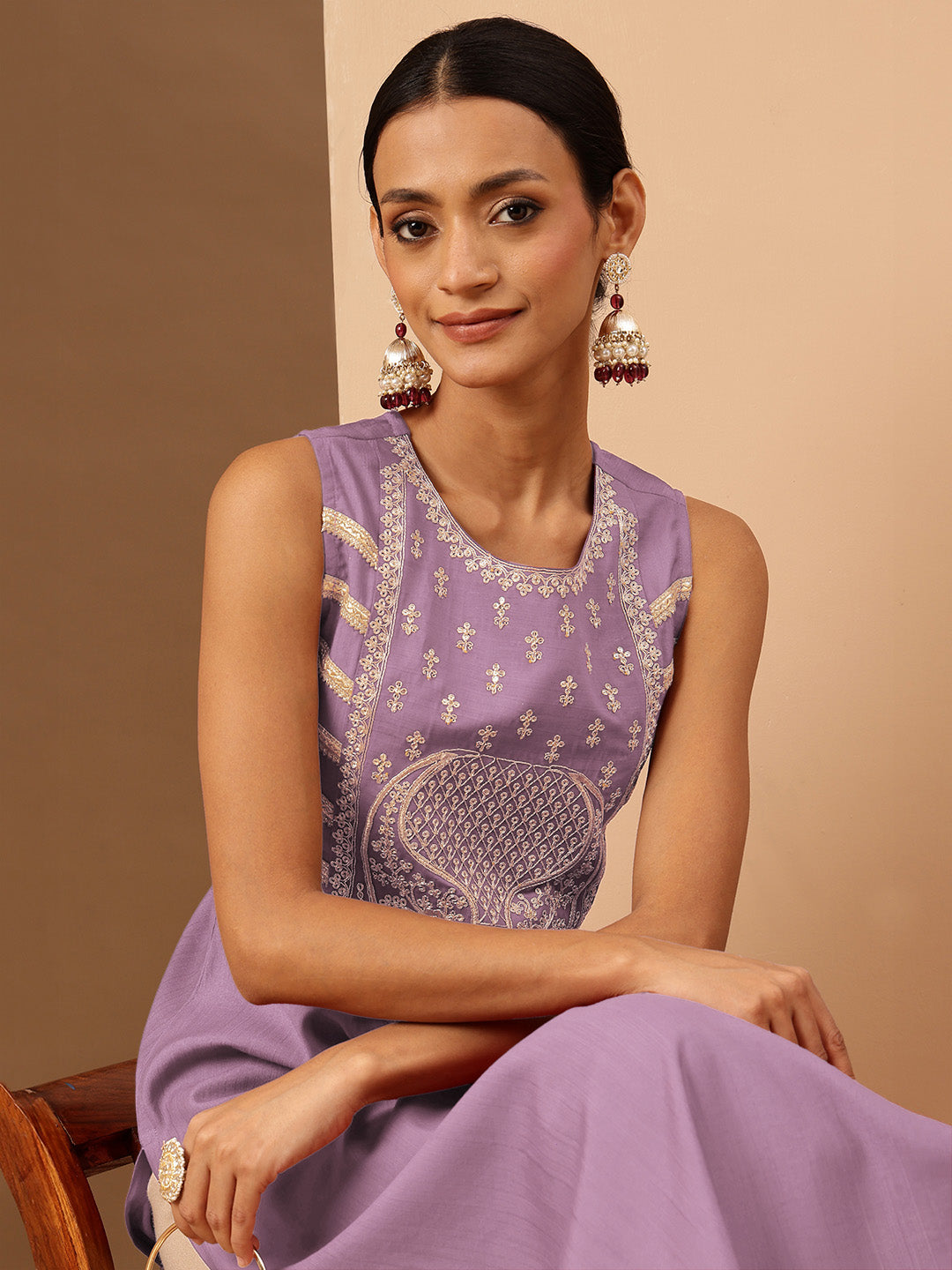 Naari By Shree Women's Lavender Silk Blend Zari Embroidered Straight Kurta