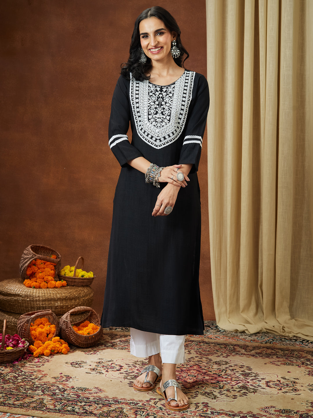 Naari By Shree Women's Black Silk Blend Embroidered Straight Kurta
