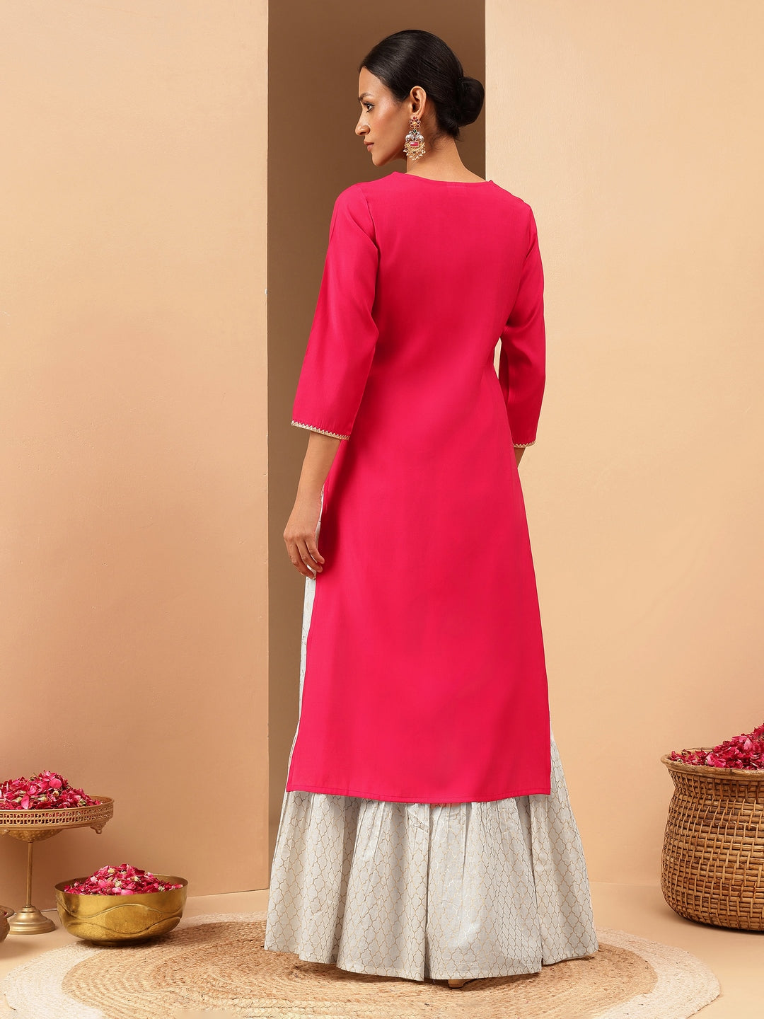 Naari By Shree Women's Pink Chanderi Silk Zari Yoke Embroidered Straight Kurta