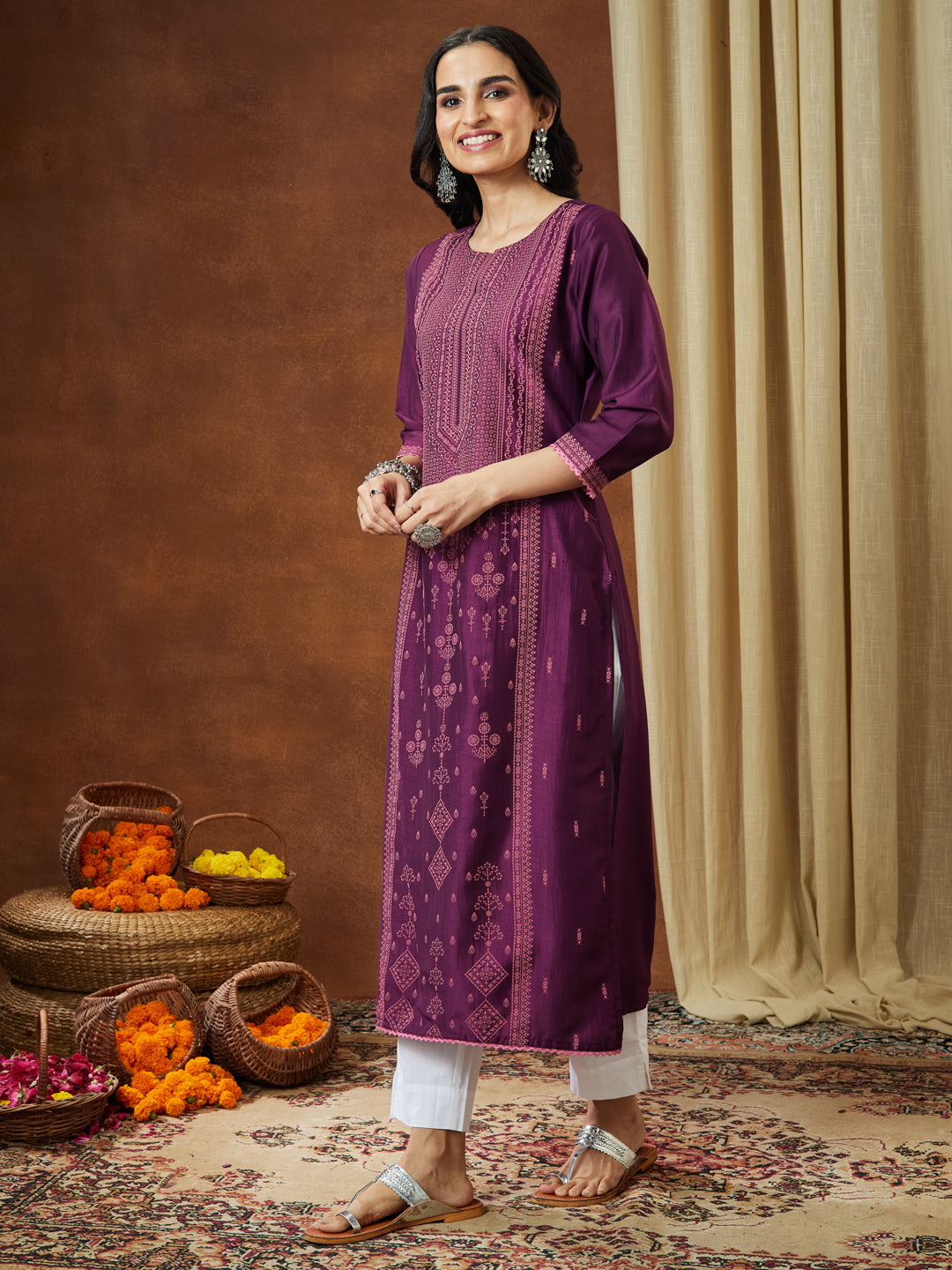 Naari By Shree Women's Wine Silk Blend Ethnic Printed Straight Kurta