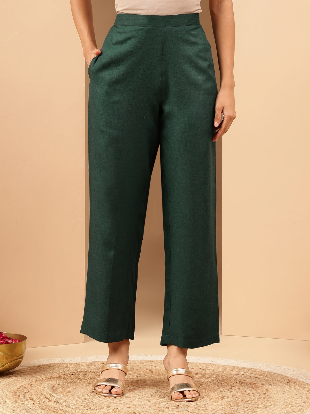 Naari By Shree Women's Bottle Green Cotton Blend Yoke Design Straight Kurta Set