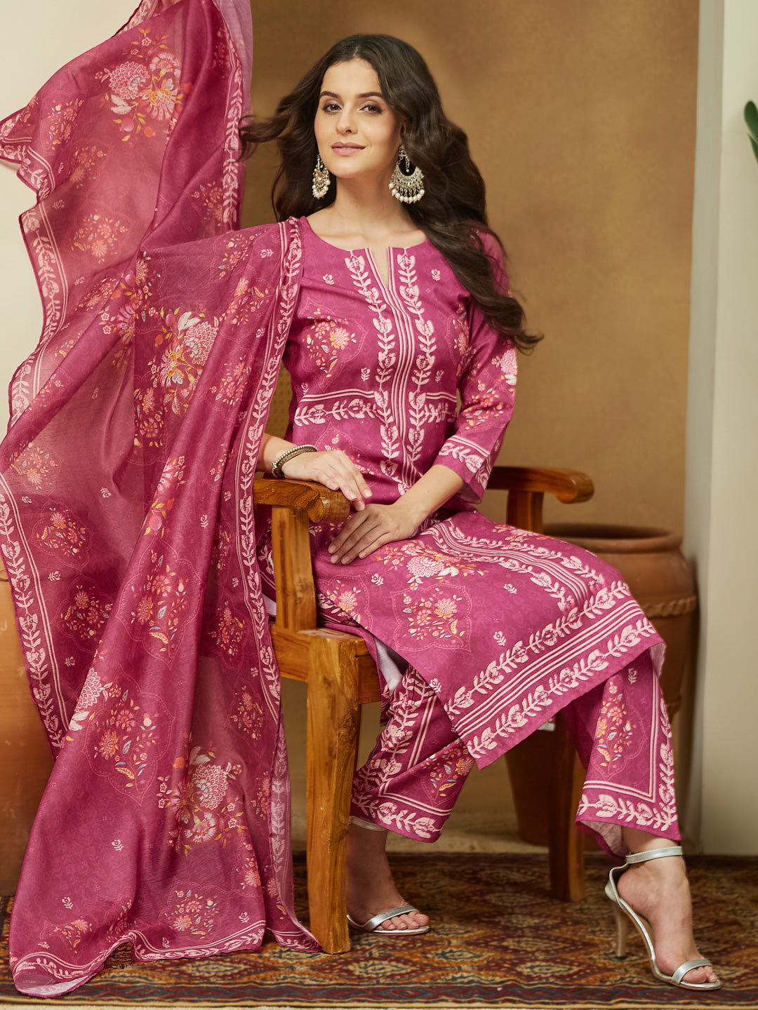 Naari By Shree Women's Pink Cotton Blend Floral Printed Straight Kurta Set