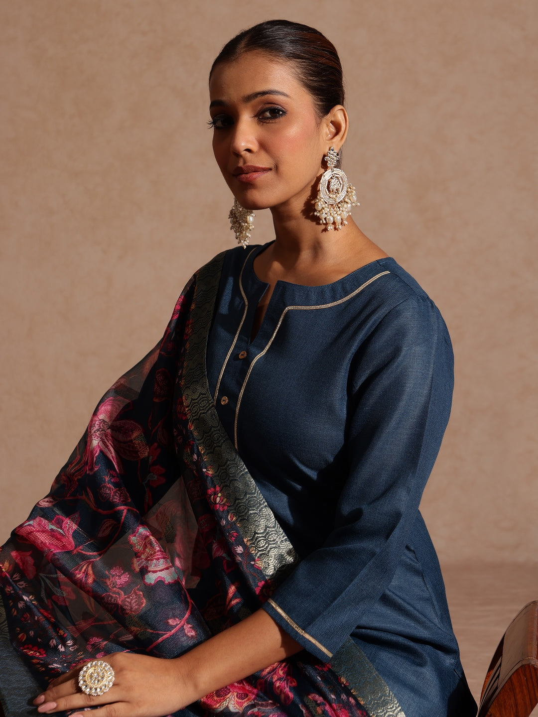 Naari By Shree Women's Teal Blue Cotton Blend Yoke Design Straight Kurta Set With Printed Dupatta