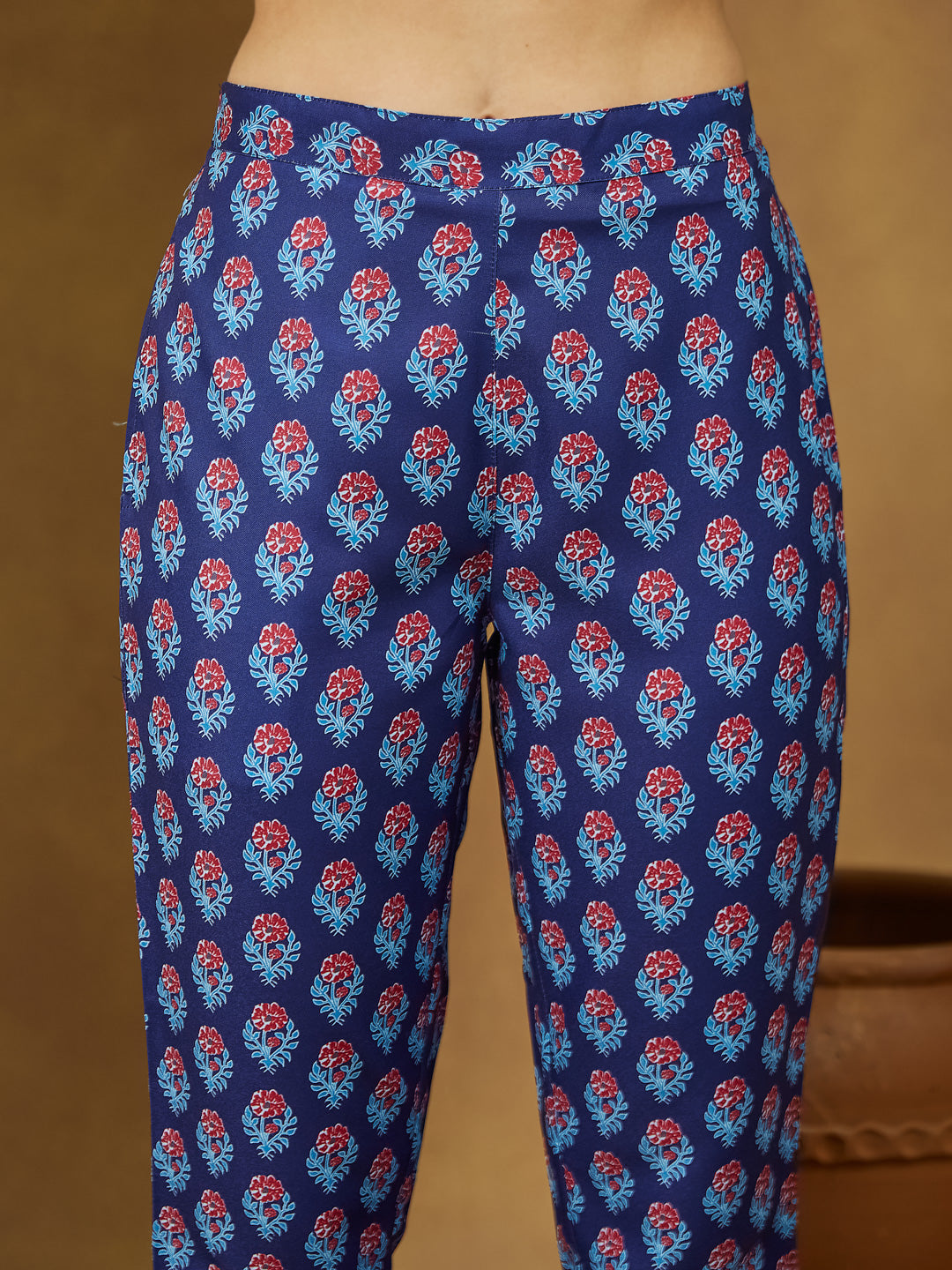 Naari By Shree Women's Purple Cotton Blend Printed Straight Kurta Set