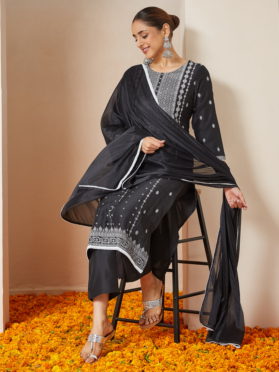 Naari By Shree Women's Black Silk Blend Embellished Straight Kurta Set