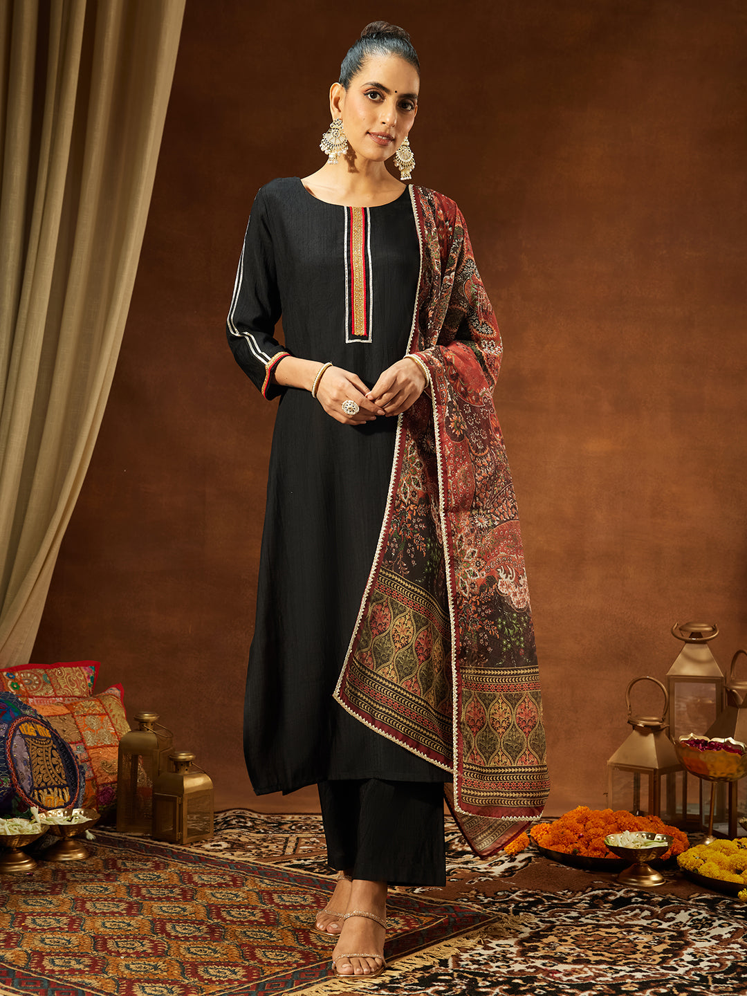 Naari By Shree Women's Black Silk Blend Embellished Straight Kurta Set