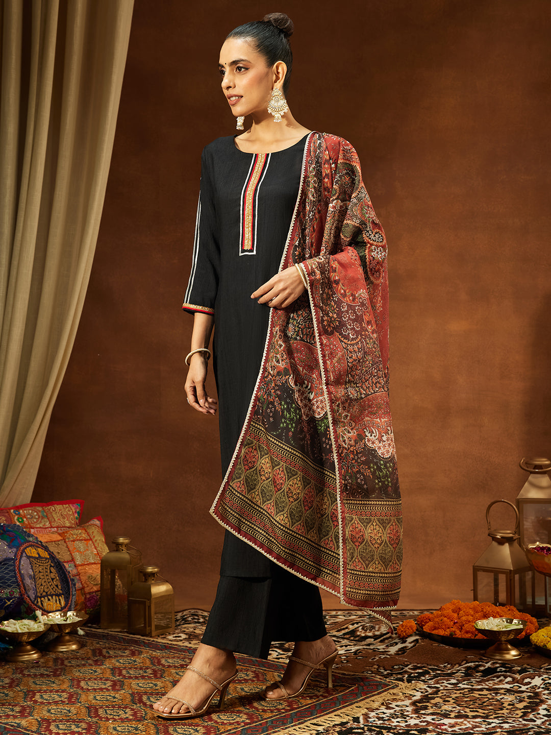 Naari By Shree Women's Black Silk Blend Embellished Straight Kurta Set