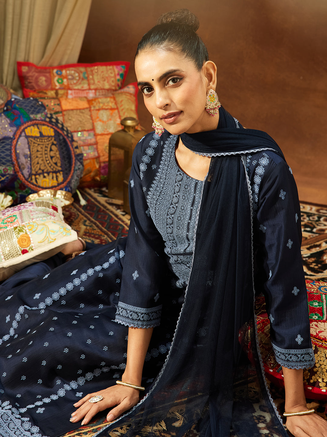 Naari By Shree Women's Navy Blue Silk Blend Ethnic Printed Straight Kurta Set