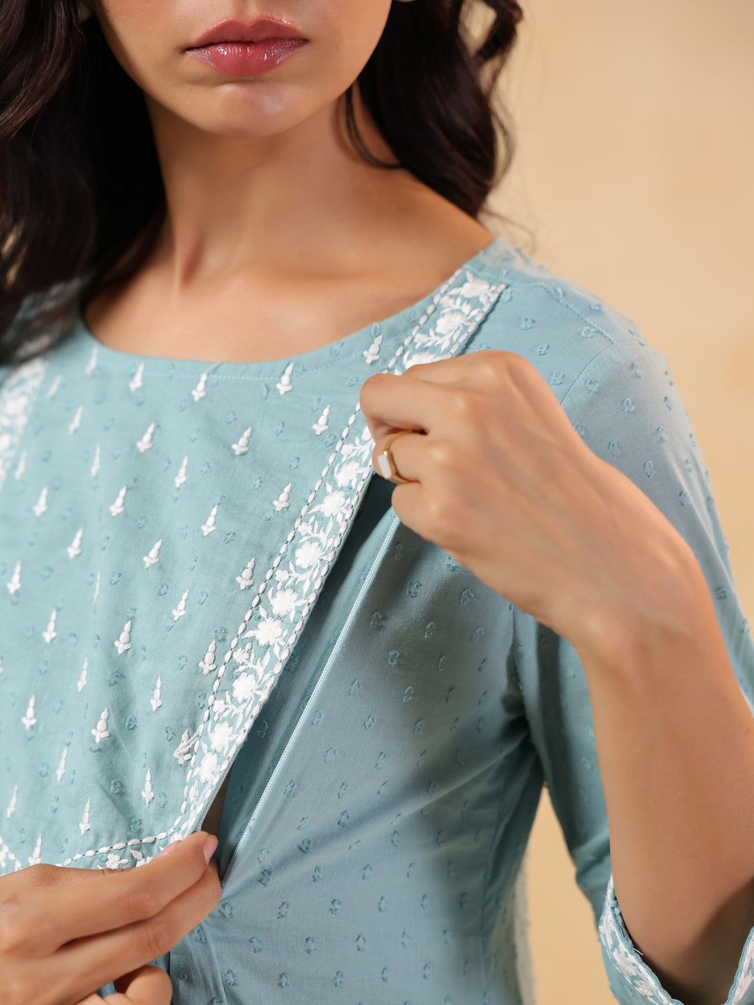 Naari By Shree Women's Light Blue Dobby Pure Cotton Yoke Embroidered A-line Maternity Kurta Pant Set