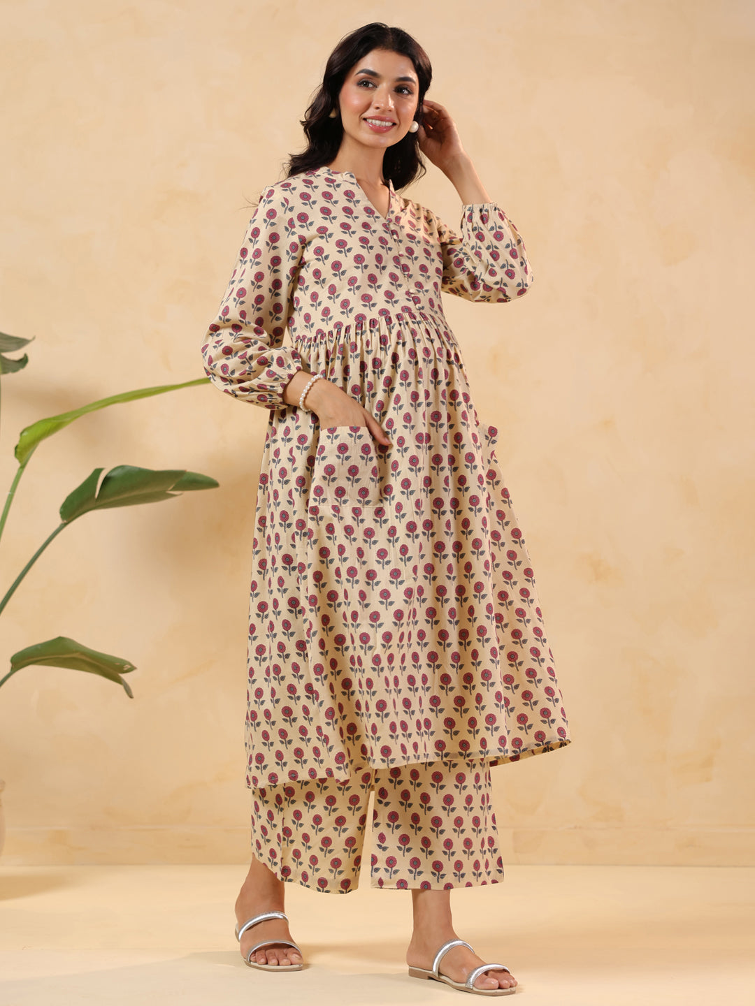 Naari By Shree Women's Cream Pure Cotton Floral Printed A-line Maternity Kurta Pant Set