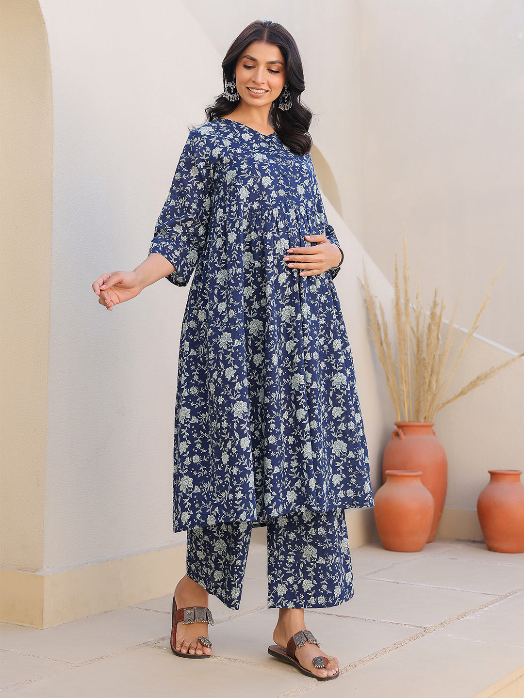Naari By Shree Indigo Pure Cotton Floral Printed Gathered Maternity Kurta Set