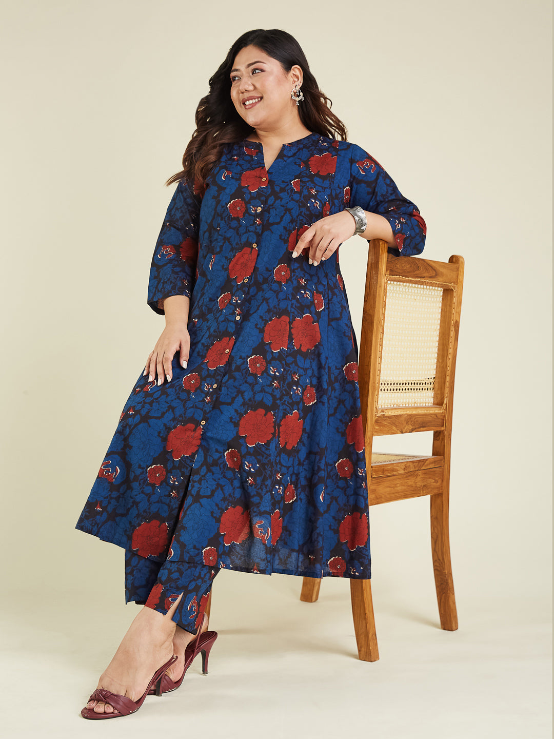 Naari By Shree Women's Plus Size Navy Blue Pure Cotton Floral Printed A-line Kurta Pant Set